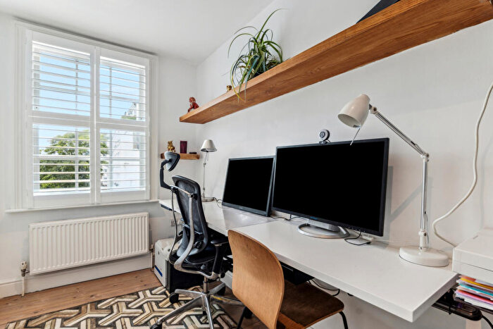 4 Bedroom Terraced House To Rent In Arlington Road, Camden, NW1
