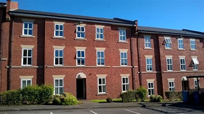 2 Bedroom Flat To Rent In Anglican Court, Liverpool, L8