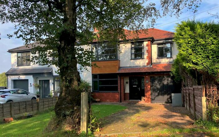 3 Bedroom Semi-Detached House To Rent In Ox Hey Lane, Lostock, Bolton, BL6