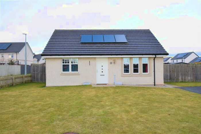 2 Bedroom Detached Bungalow For Sale In Birch Road, Alness, IV17