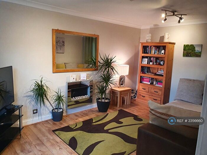 2 Bedroom Semi-Detached House To Rent In Wolseley Road, Leeds, LS4