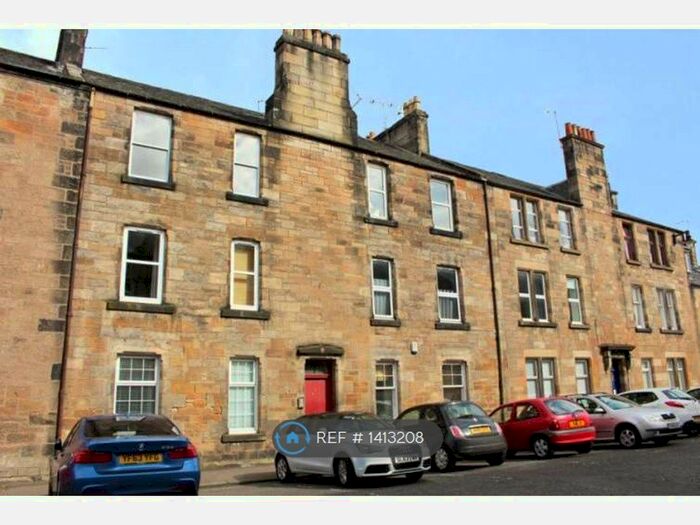 2 Bedroom Flat To Rent In Bruce Street Stirling, Stirling, FK8