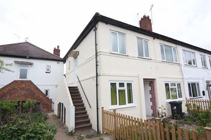 2 Bedroom Maisonette To Rent In Greenway Gardens, Greenford, UB6