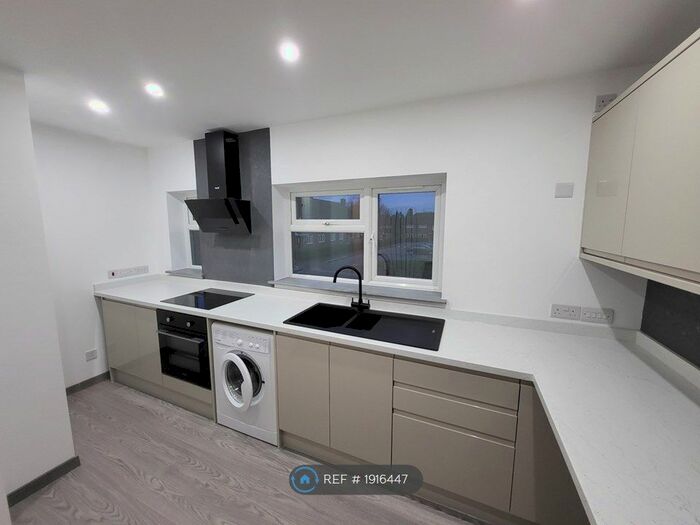 1 Bedroom Flat To Rent In Beaumont Crescent, Sheffield, S2