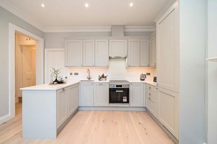 2 Bedroom Flat To Rent In Esmond Road, London, W4