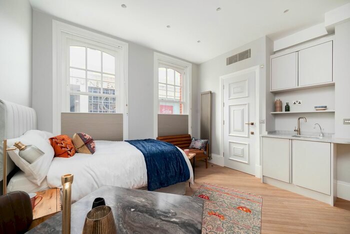 Studio To Rent In Montserrat Road, Putney, London, SW15