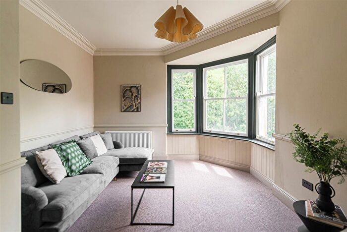 3 Bedroom Maisonette To Rent In Lansdowne Gardens, Jesmond Vale, Newcastle Upon Tyne, NE2