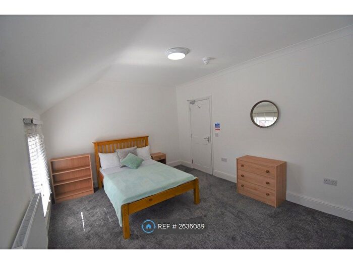 6 Bedroom Terraced House To Rent In Erleigh Road, Reading, RG1