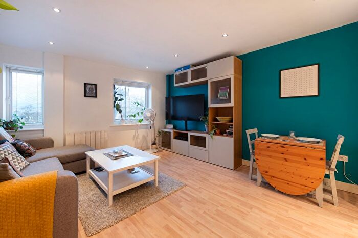 1 Bedroom Flat For Sale In Nexus Court, Kirkdale Road, Leytonstone, London, E11