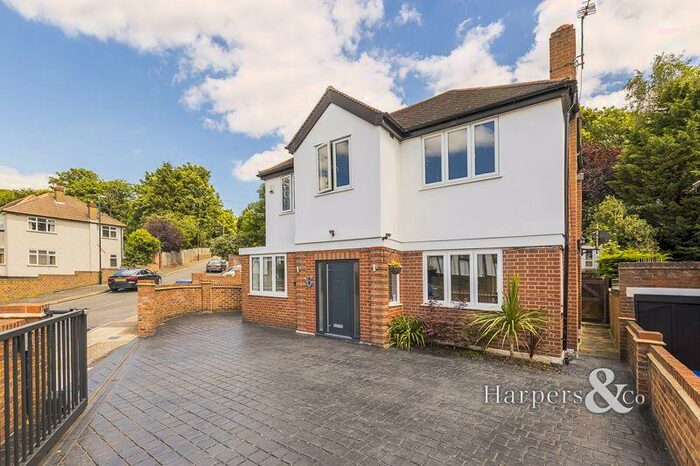 5 Bedroom Detached House To Rent In Arcadian Avenue, Bexley, DA5