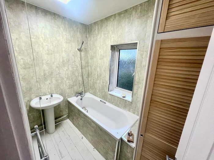 3 Bedroom Terraced House To Rent In Pendleton Road South, Darlington, DL1