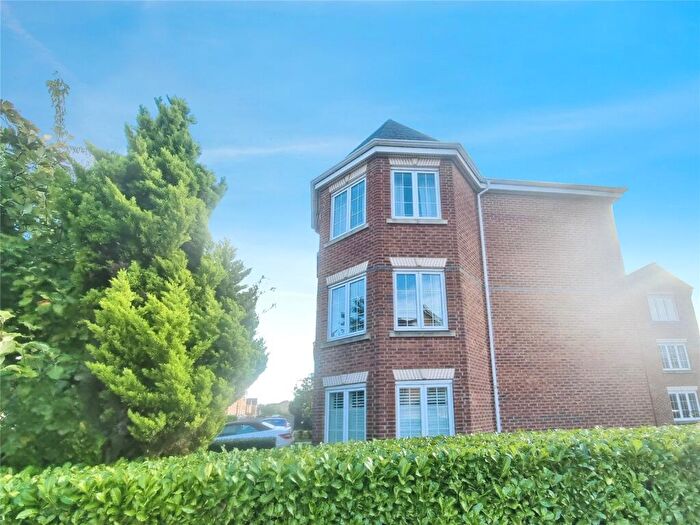 3 Bedroom Apartment For Sale In Cavalier Court, Woodfield Plantation, Balby, Doncaster, DN4