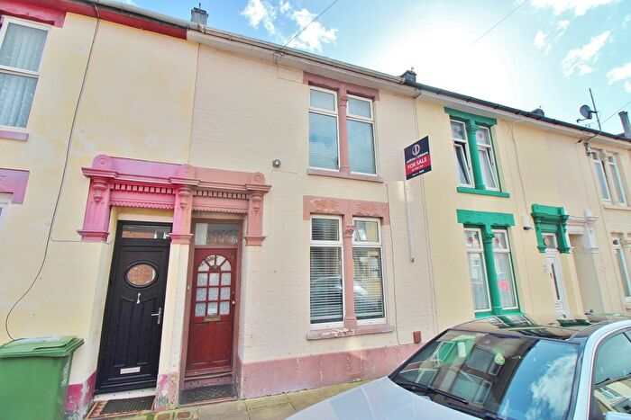 3 Bedroom Terraced House For Sale In Walmer Road, Fratton, PO1