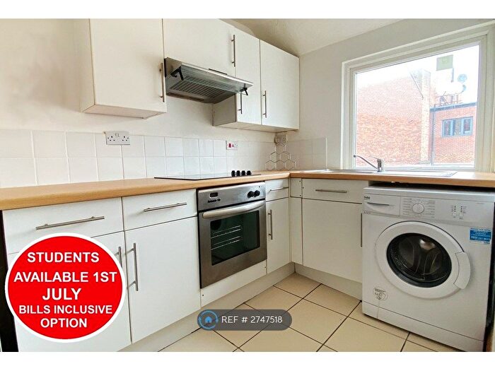 2 Bedroom Flat To Rent In City Centre, Leicester, LE1