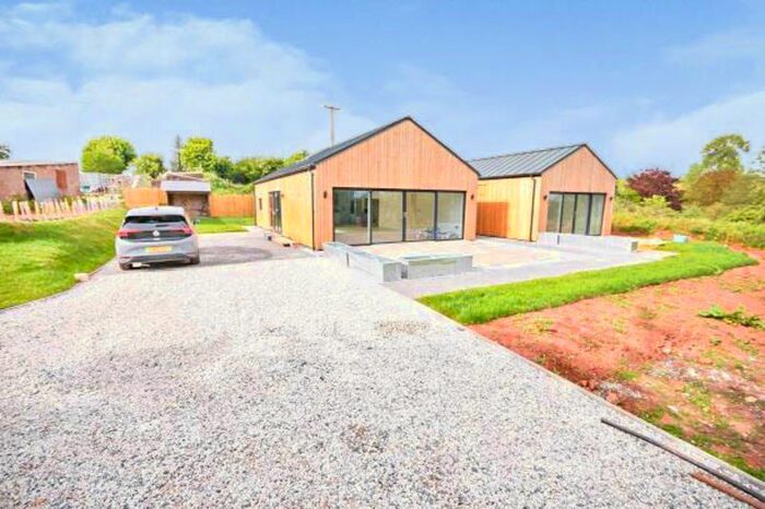 4 Bedroom Detached Bungalow To Rent In Copplestone, Crediton, EX17