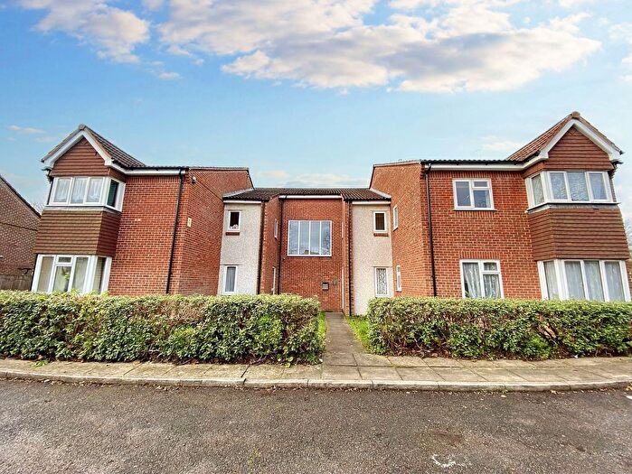 Property To Rent In Lowdell Close, Yiewsley, UB7