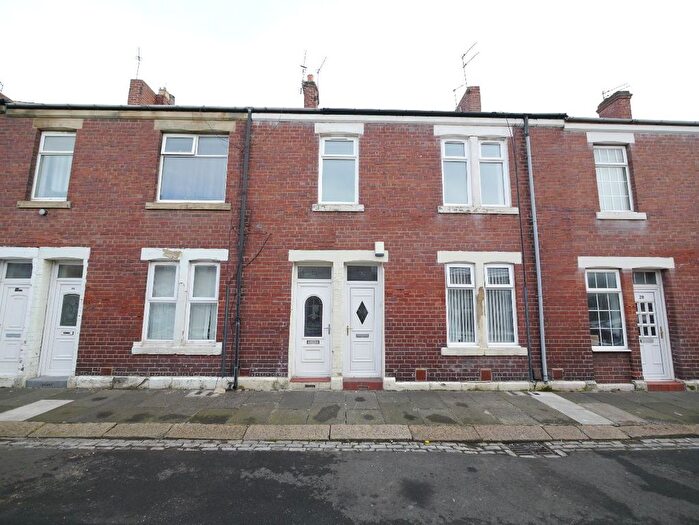 2 Bedroom Flat To Rent In Northumberland Street, Wallsend, NE28