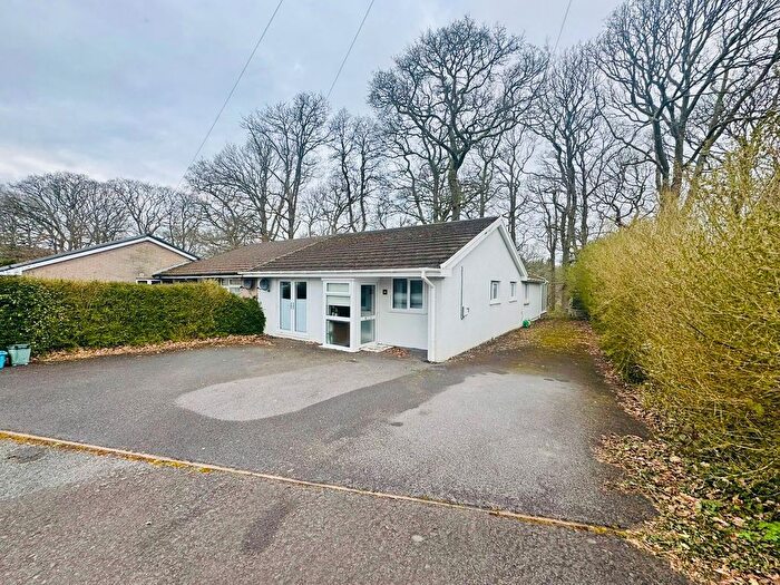 3 Bedroom Semi Detached Bungalow For Sale In Coedwaungar, Sennybridge, Brecon, LD3