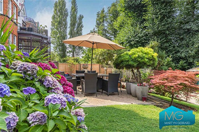 1 Bedroom Apartment For Sale In Maresfield Gardens, Hampstead, London, NW3
