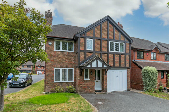 4 Bedroom Detached House To Rent In Halls Farm Close, Winchester, SO22