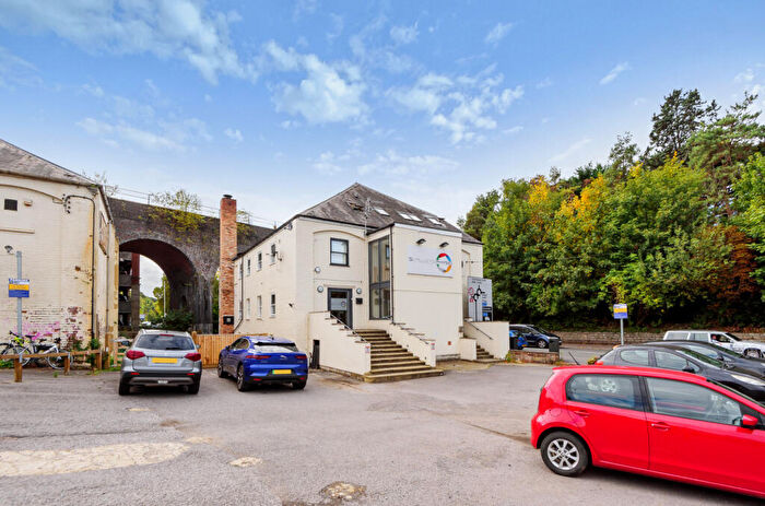 Apartment To Rent In The Maltings, Merrywalks, Stroud, GL5