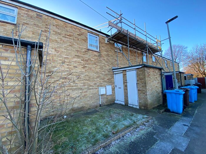 2 Bedroom Terraced House To Rent In Thornwick Close, Hull, HU3