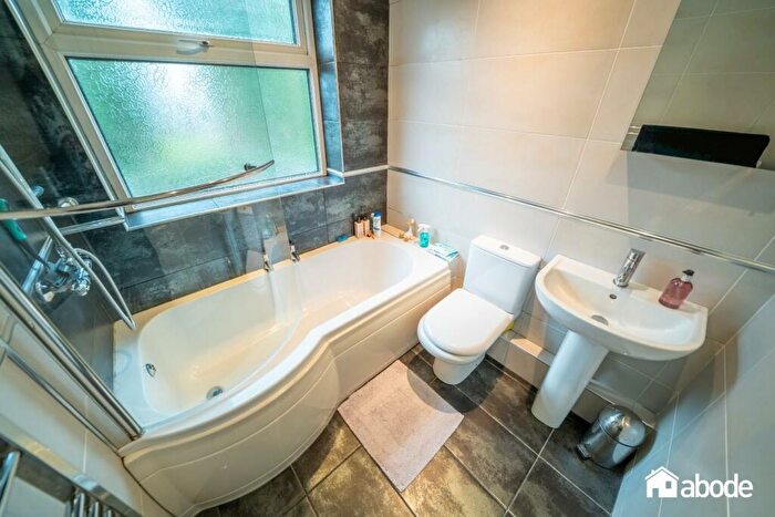 3 Bedroom End Of Terrace House For Sale In Durban Avenue, Liverpool, L23