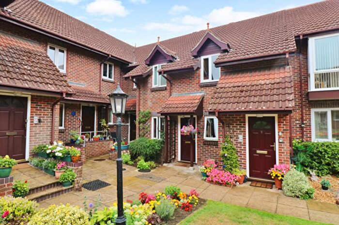 2 Bedroom Retirement Property For Sale In Sharon Road, West End, SO30