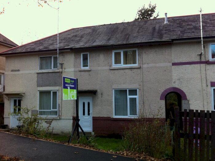 2 Bedroom Semi-Detached House To Rent In Rothwell Avenue, Accrington, BB5