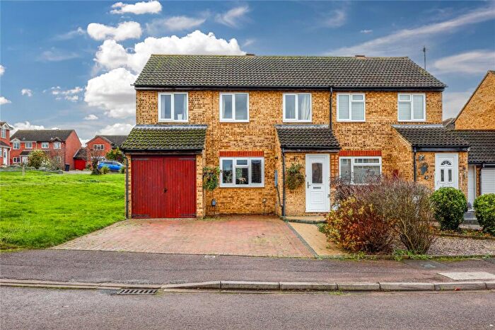 4 Bedroom Semi-Detached House For Sale In Nene Road, Flitwick, Bedfordshire, MK45