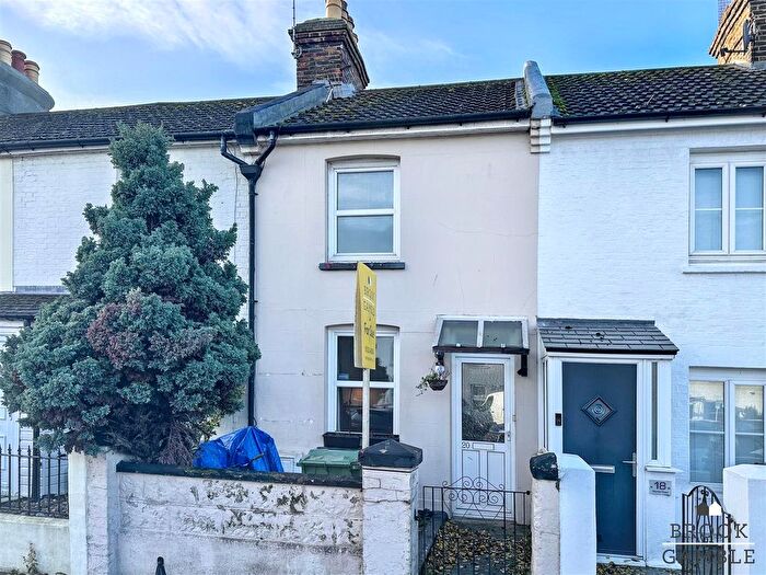 2 Bedroom Terraced House For Sale In Myrtle Road, Eastbourne, BN22