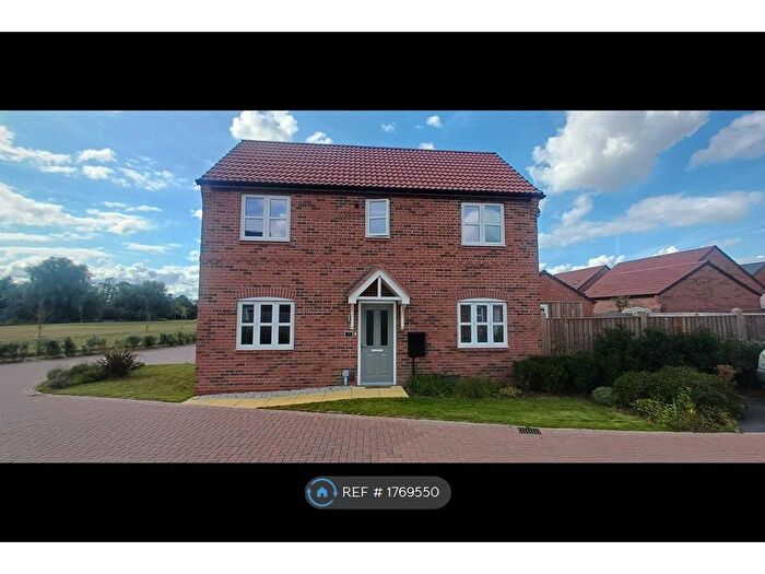 3 Bedroom Detached House To Rent In Calcraft Drive, Bottesford, Nottingham, NG13