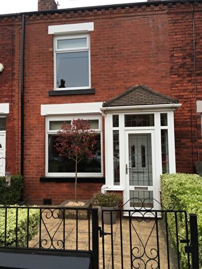 2 Bedroom Terraced House To Rent In Church Road, Bolton, BL4