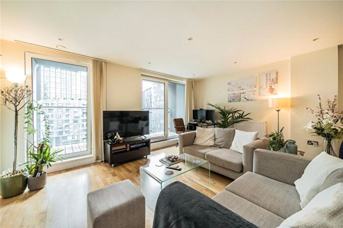 2 Bedroom Apartment For Sale In Indescon Square, London, E14