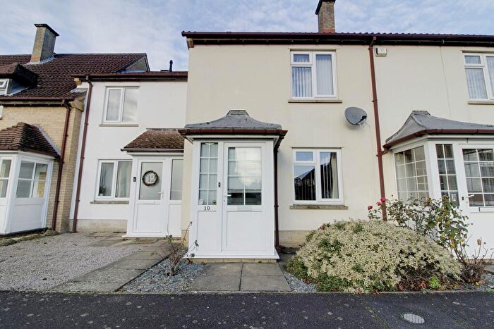 2 Bedroom Terraced House To Rent In Dixons Road, Market Deeping, PE6