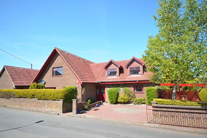 4 Bedroom Bungalow For Sale In Mamre Drive, California, FK1