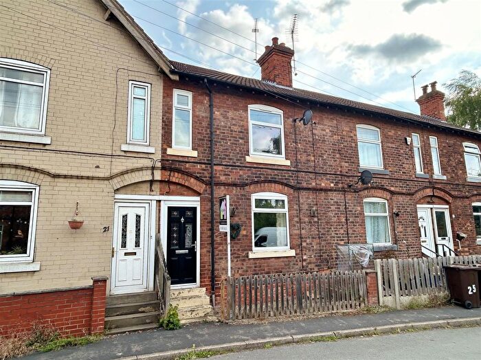 2 Bedroom Terraced House For Sale In Recreation Road, Selby, YO8
