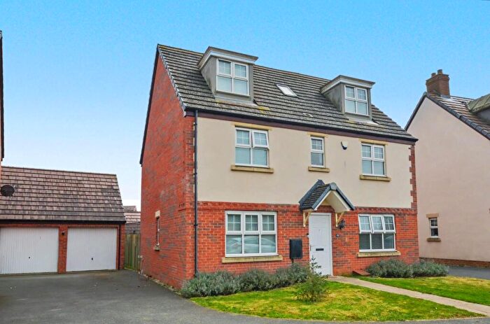 5 Bedroom Detached House For Sale In Lee Road, Harlestone Manor, Northampton, NN5