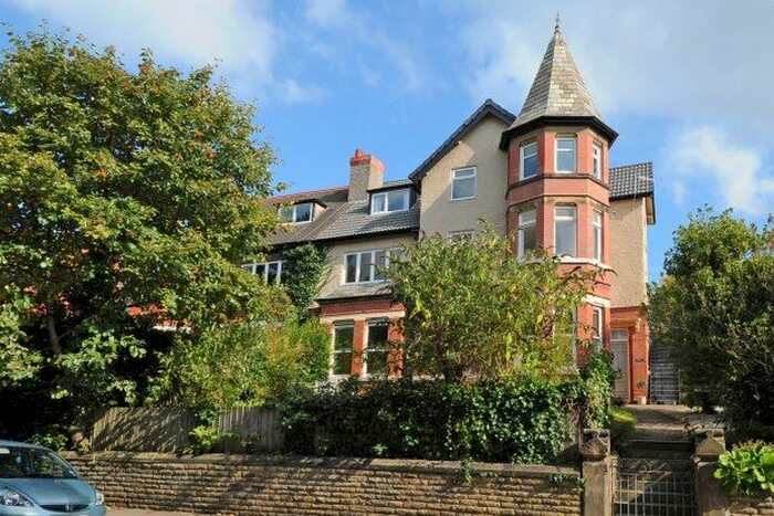 2 Bedroom Flat To Rent In Carpenters Lane, Wirral, CH48