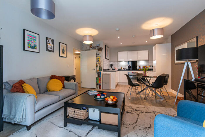 1 Bedroom Flat For Sale In Cortland House, Apple Yard, Anerley, London, SE20
