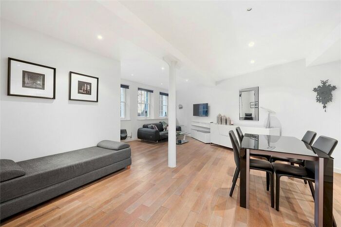 1 Bedroom Flat To Rent In Savage Gardens, City Of London, EC3N