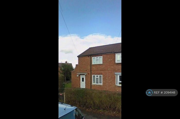 2 Bedroom Maisonette To Rent In Charsley Close, Amersham, HP6