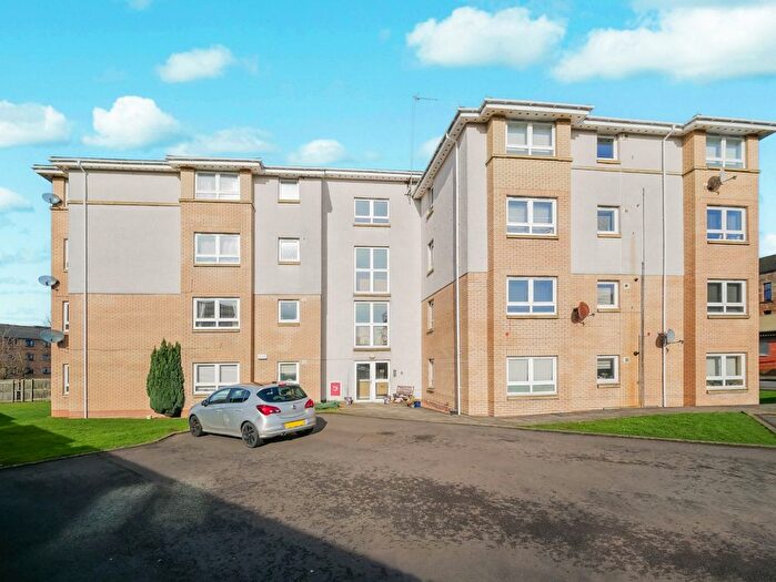 2 Bedroom Flat For Sale In Kilnside Road, Paisley, Renfrewshire, PA1