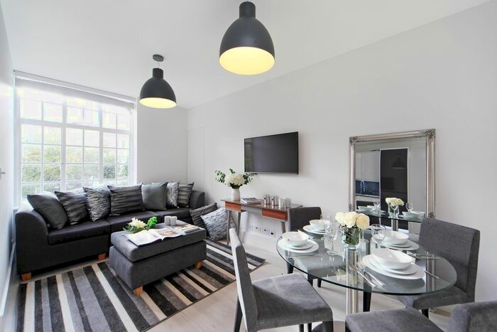 1 Bedroom Flat To Rent In Chelsea Manor Street, Chelsea, SW3