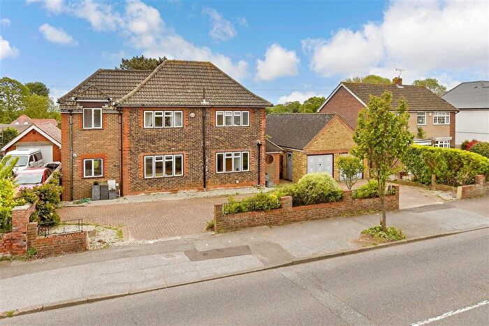 4 Bedroom Detached House For Sale In Dover Road, Walmer, Kent, CT14