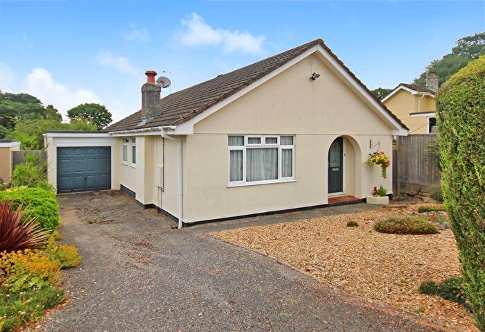 3 Bedroom Bungalow For Sale In Birchwood Drive, Alderholt, Nr Fordingbridge, SP6