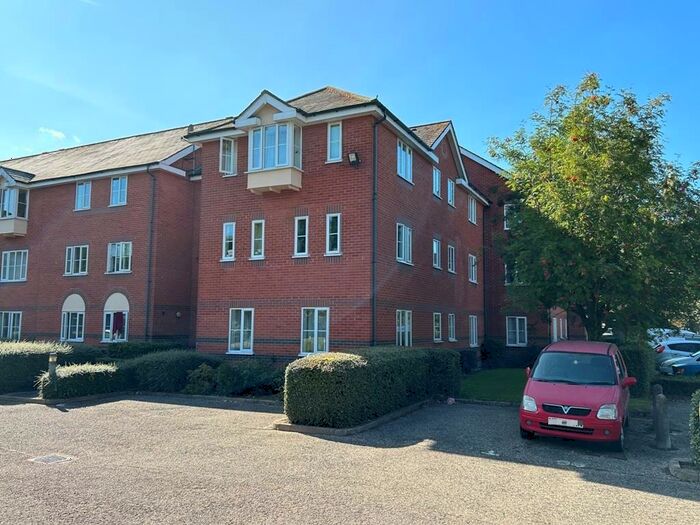 1 Bedroom Flat To Rent In Mill Bridge, Halstead, CO9