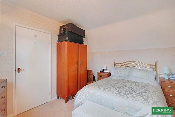2 Bedroom Bungalow For Sale In Kimberley Drive, Lydney, Gloucestershire., GL15