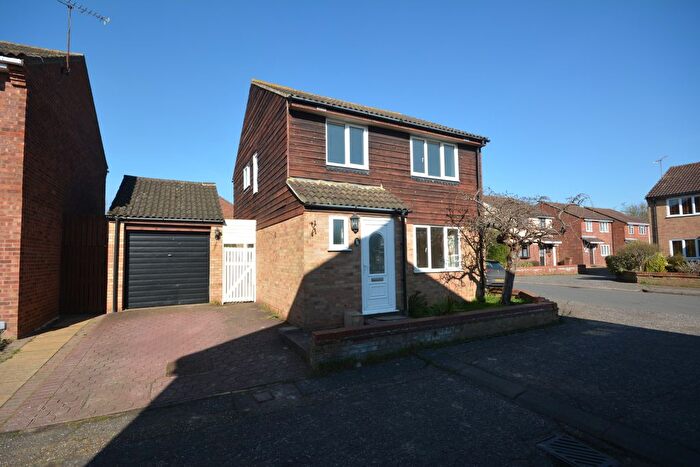 3 Bedroom Detached House To Rent In Sowerberry Close, Broomfield, Chelmsford, CM1