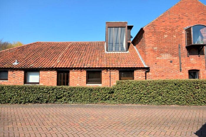 2 Bedroom Town House For Sale In Fen Lane, Beccles, NR34